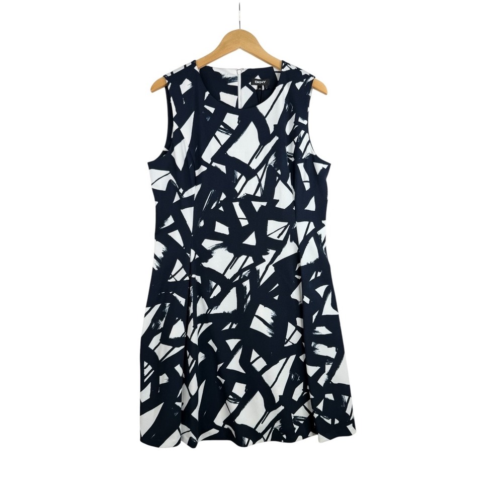 NWT DKNY Womens Fit and Flare Dress Blue and White Abstract Print size 14